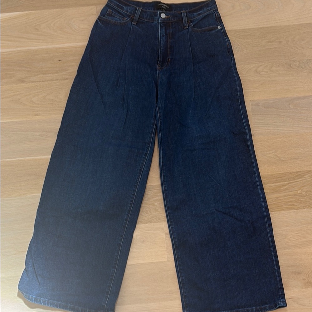 Banana Republic Barrel Leg Jeans NWT